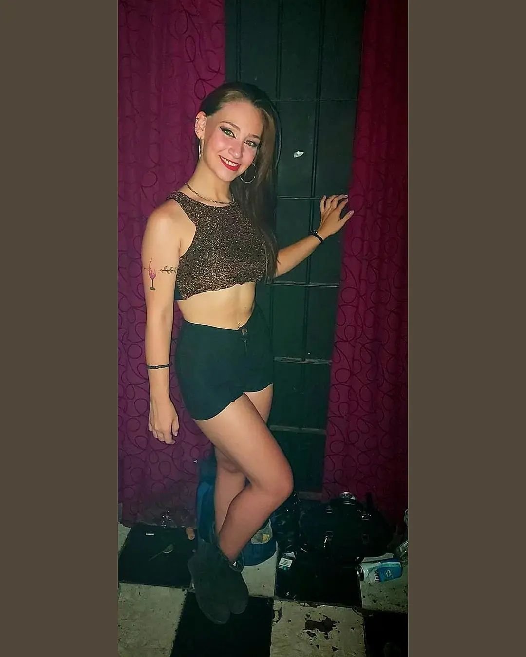 putitas (34) #Do85hmvb