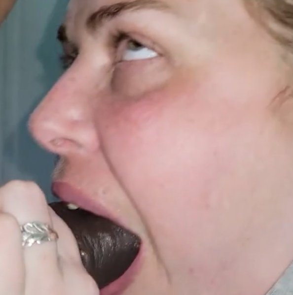 Thick BBC In Midwestern Mommy Throat #jTOSo8bS