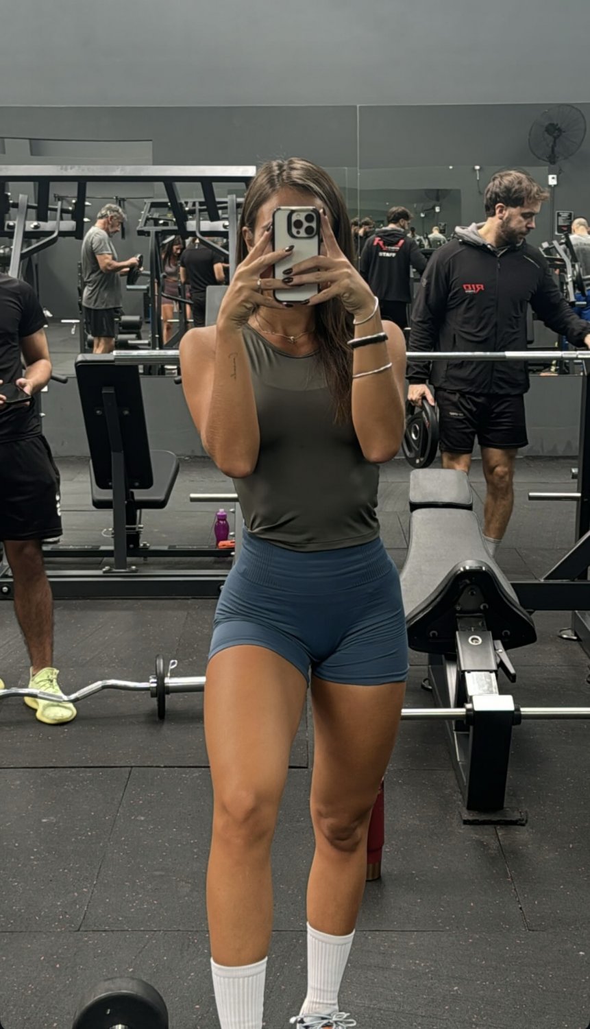 Hermosa culona de gym #4xCSWjAg