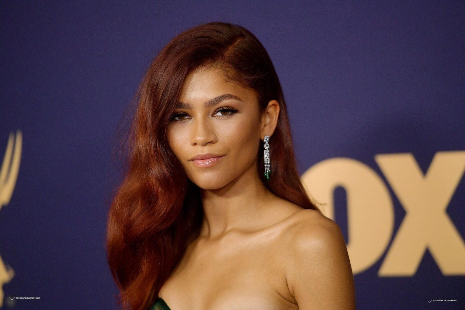 Zendaya folder #o9sH4IJA